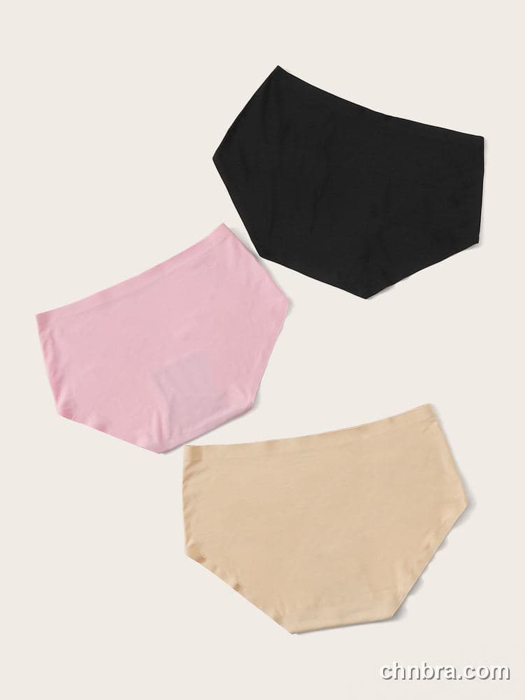 Women's Black Seamless Mid-Rise Briefs 3-Pack – OEM / ODM Underwear Manufacturer 2