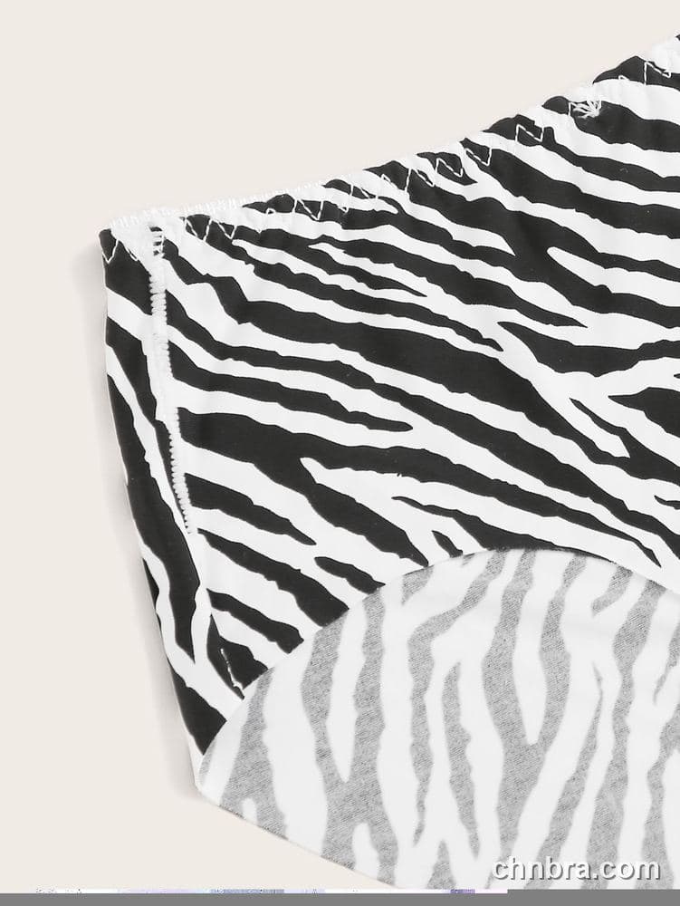 Custom Seamless Printed Briefs 3-Pack – Wholesale Direct from Factory 10