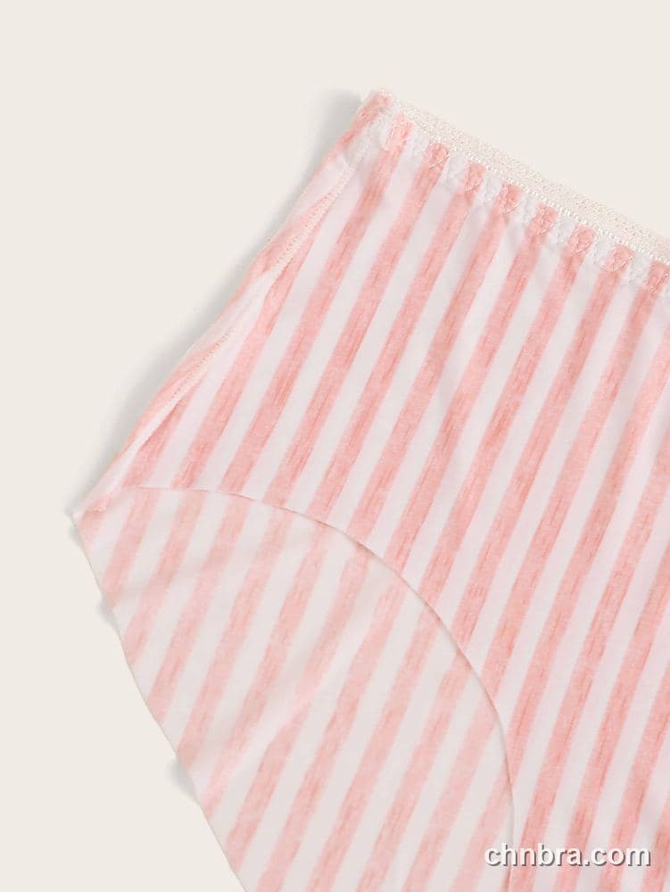 Custom Seamless Printed Briefs 3-Pack – Wholesale Direct from Factory 14