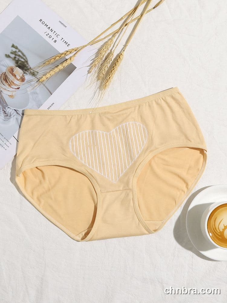 Wholesale Women's Beige Cotton-Feel Briefs – Direct Factory