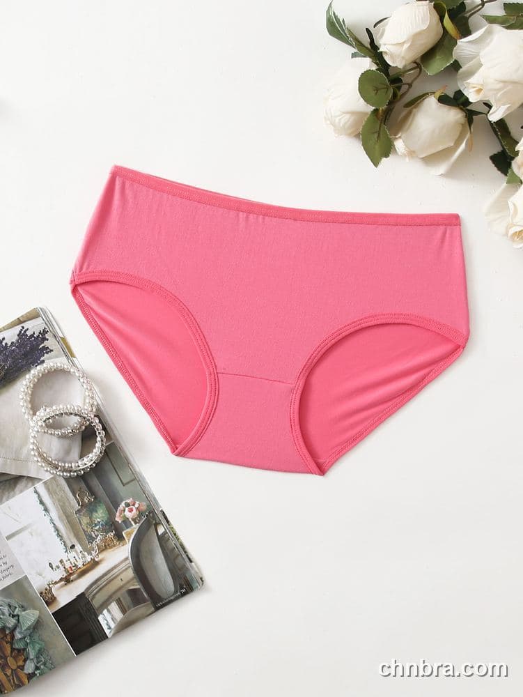 Wholesale Women's Pink Smooth Mid-Rise Briefs – Direct Factory 31