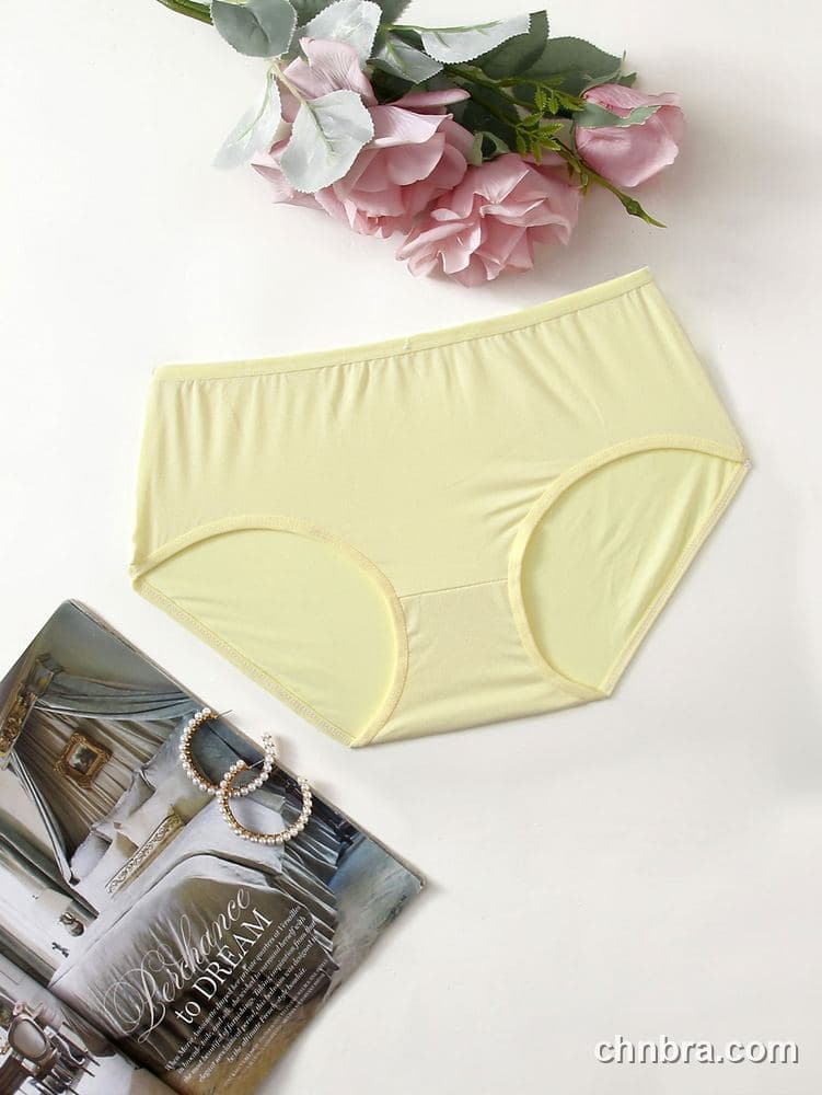 Wholesale Women's Pink Smooth Mid-Rise Briefs – Direct Factory 36
