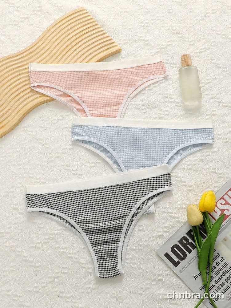 Pink Textured Cheeky Panties 3-Pack – Bulk Wholesale, Lingerie Supplier