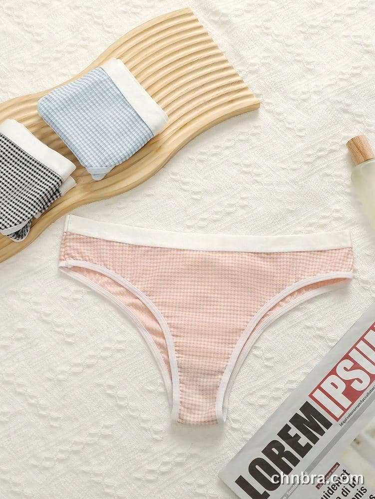 Pink Textured Cheeky Panties 3-Pack – Bulk Wholesale, Lingerie Supplier 4