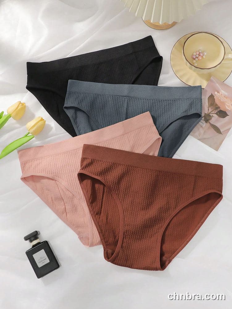 Women's Black Textured Seamless Hipster Panties 4-Pack – Wholesale Panties Manufacturing Factory 3
