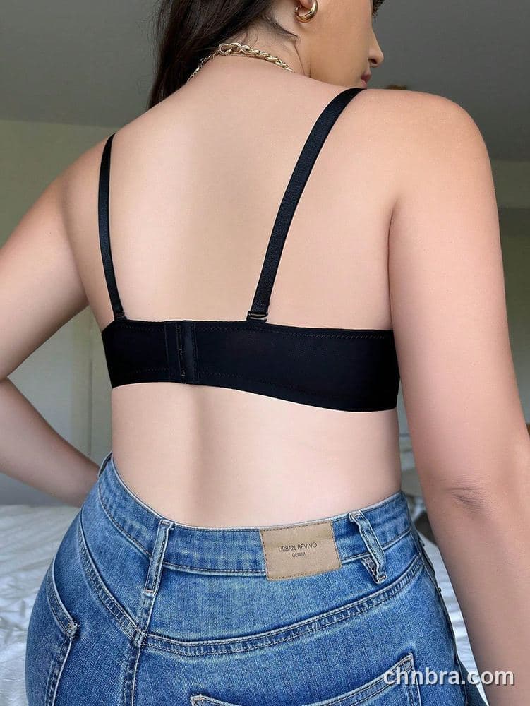 Custom Plus Size Black Smooth Molded Push-Up Bra – Wholesale Direct from Factory 2