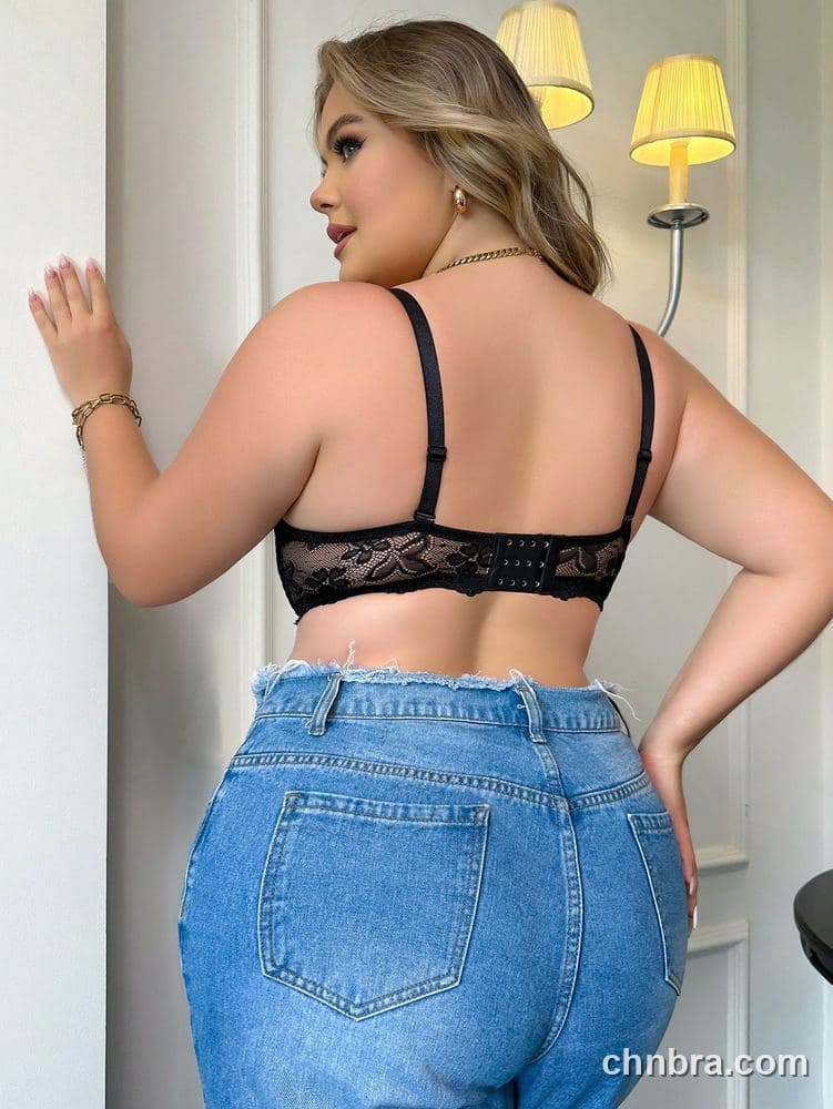 Wholesale Plus Size Black Floral Lace Push-Up Bra – Direct Factory 2