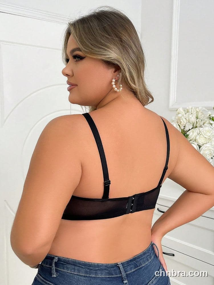 Wholesale Plus Size Black Criss-Cross Front Bra – Direct Factory 2