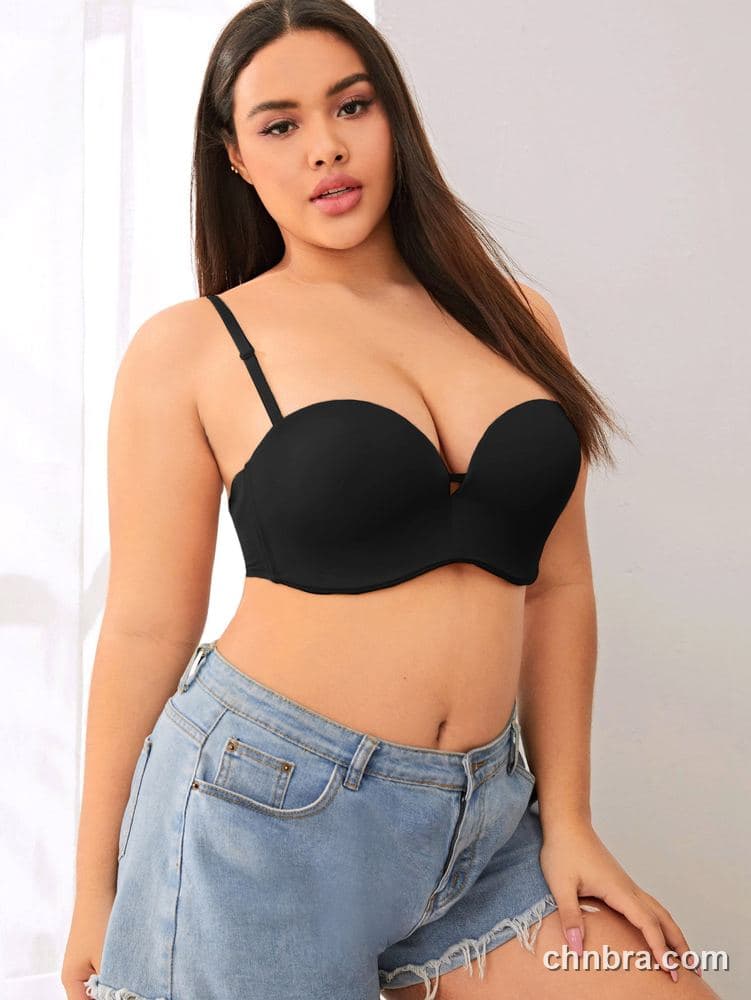 DesireSculpt Plus Size Black Strapless Convertible Push-Up Bra – Factory Wholesale