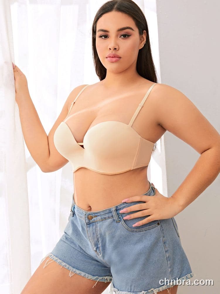 DesireSculpt Plus Size Black Strapless Convertible Push-Up Bra – Factory Wholesale 7