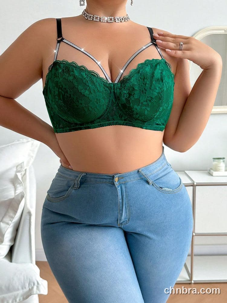DesireSculpt Plus Size Green Lace Balconette Bra – Factory Wholesale