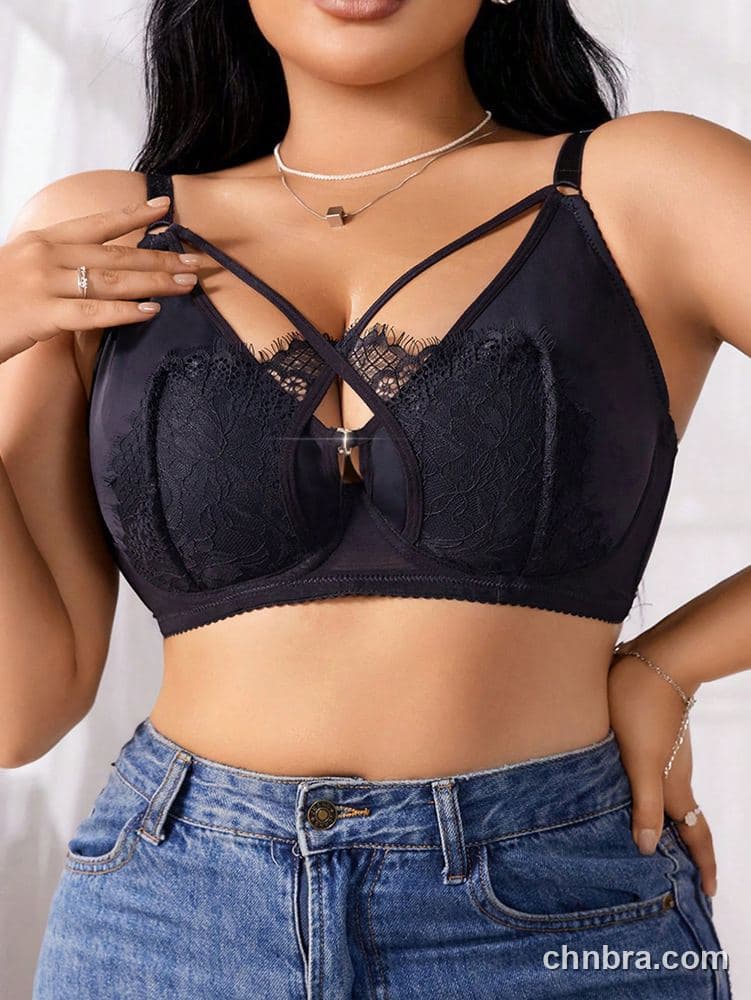 Plus Size Black Criss-Cross Strappy Front Bra – OEM / ODM Lingerie Manufacturer