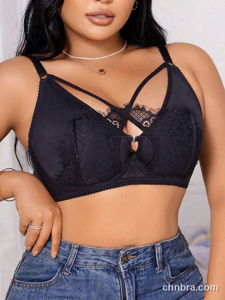 Plus Size Black Criss-Cross Strappy Front Bra – OEM / ODM Lingerie Manufacturer 3