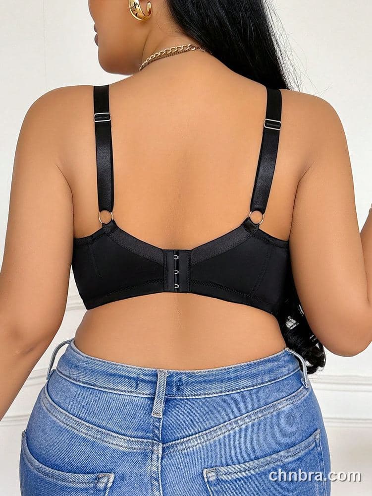 Wholesale Plus Size Black Smooth Push-Up Bra – Direct Factory 2