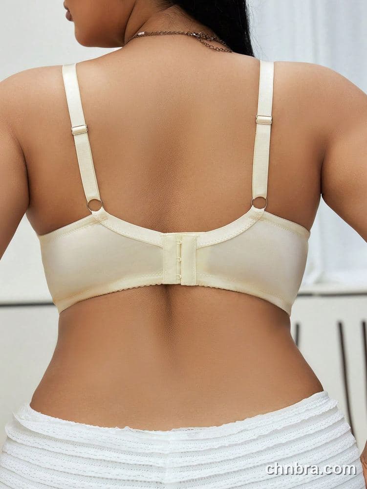 DesireSculpt Plus Size Beige Smooth + Mesh Strappy Plunge Bra – Factory Wholesale 2