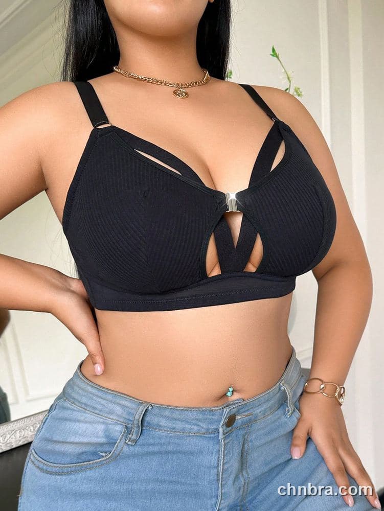 Plus Size Black Ribbed Front-Cutout Double Clasps Bra – OEM / ODM Lingerie Manufacturer 6
