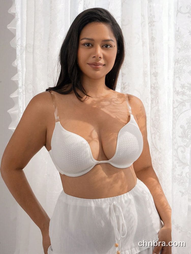 Wholesale Plus Size White Honeycomb-Texture Deep Plunge Halter Push-Up Bra – Direct Factory 6