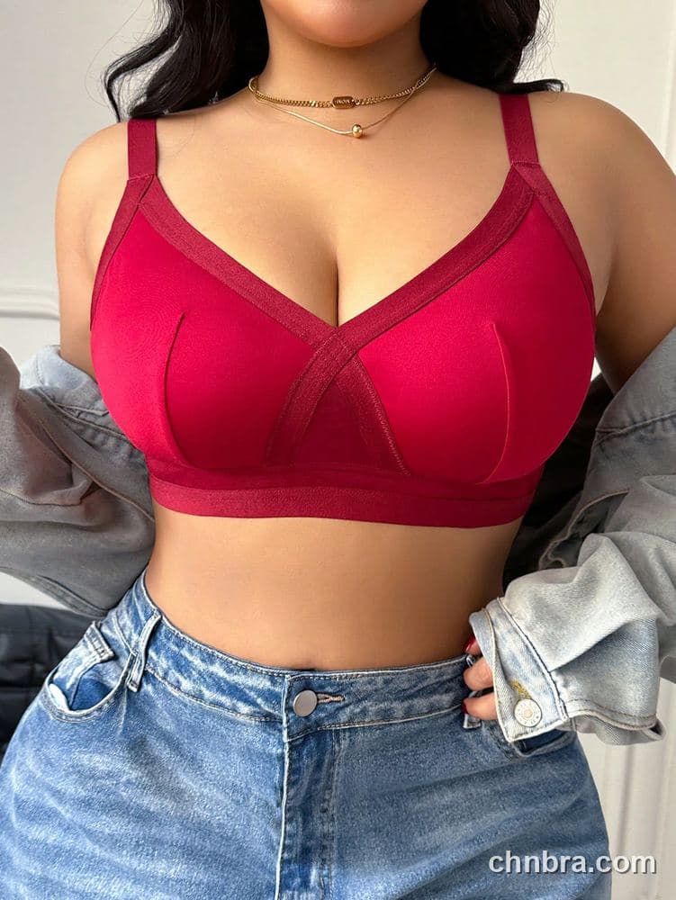 Custom Plus Size Red Criss-Cross V Wire-Free Bralette – Wholesale Direct from Factory