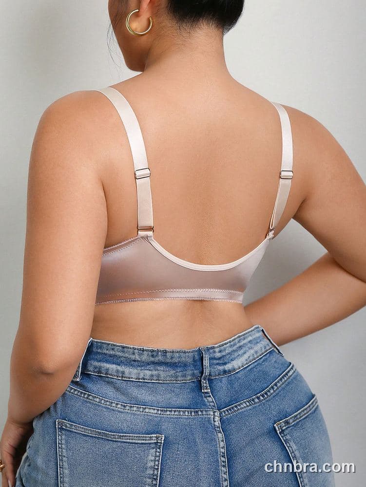 Plus Size Pink Satin Front Pull-Buckle Gathering Bra – Wholesale Lingerie Manufacturing Factory 2