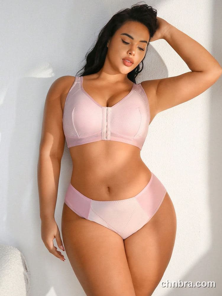 Plus Size Solid Pink Ribbed Front-Closure Bra & Panty Set – OEM / ODM Lingerie Manufacturer 4