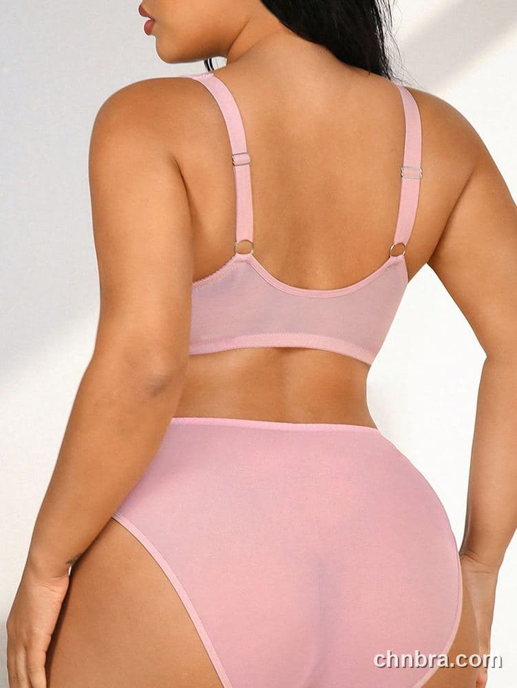 Plus Size Solid Pink Ribbed Front-Closure Bra & Panty Set – OEM / ODM Lingerie Manufacturer 7