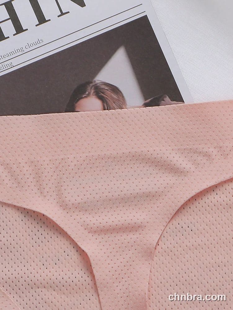 Custom Seamless Breathable Thong 7-Pack Panties – Wholesale Direct from Factory 3