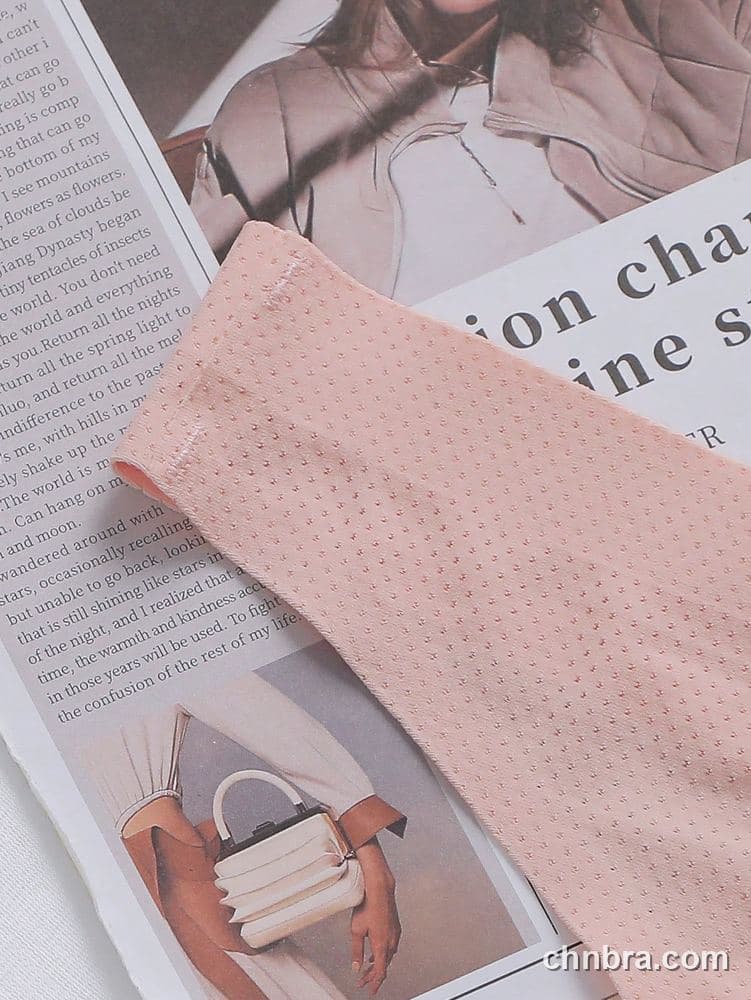 Custom Seamless Breathable Thong 7-Pack Panties – Wholesale Direct from Factory 4