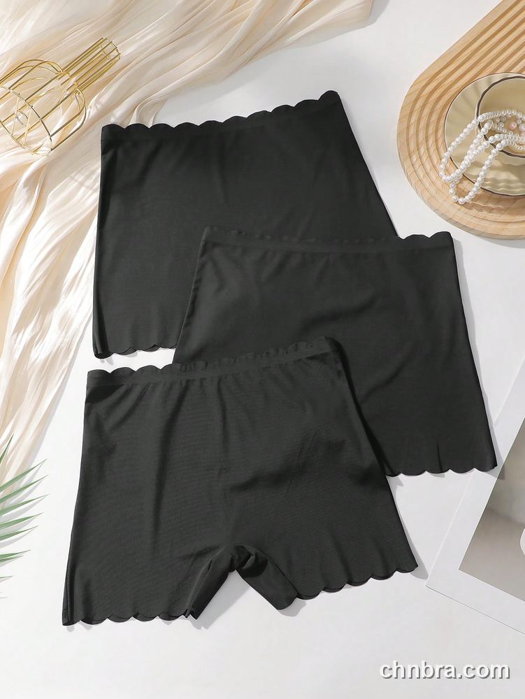 Black Seamless Scallop-Edge Safety Shorts 3-Pack – Factory Wholesale, Everyday Wear 5