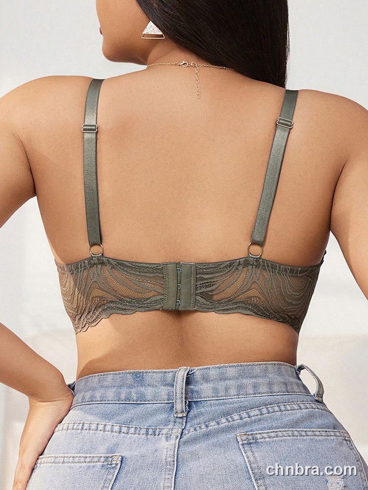 Wholesale Plus Size Black Swirl-Texture Lace Plunge Bra – Direct Factory 9