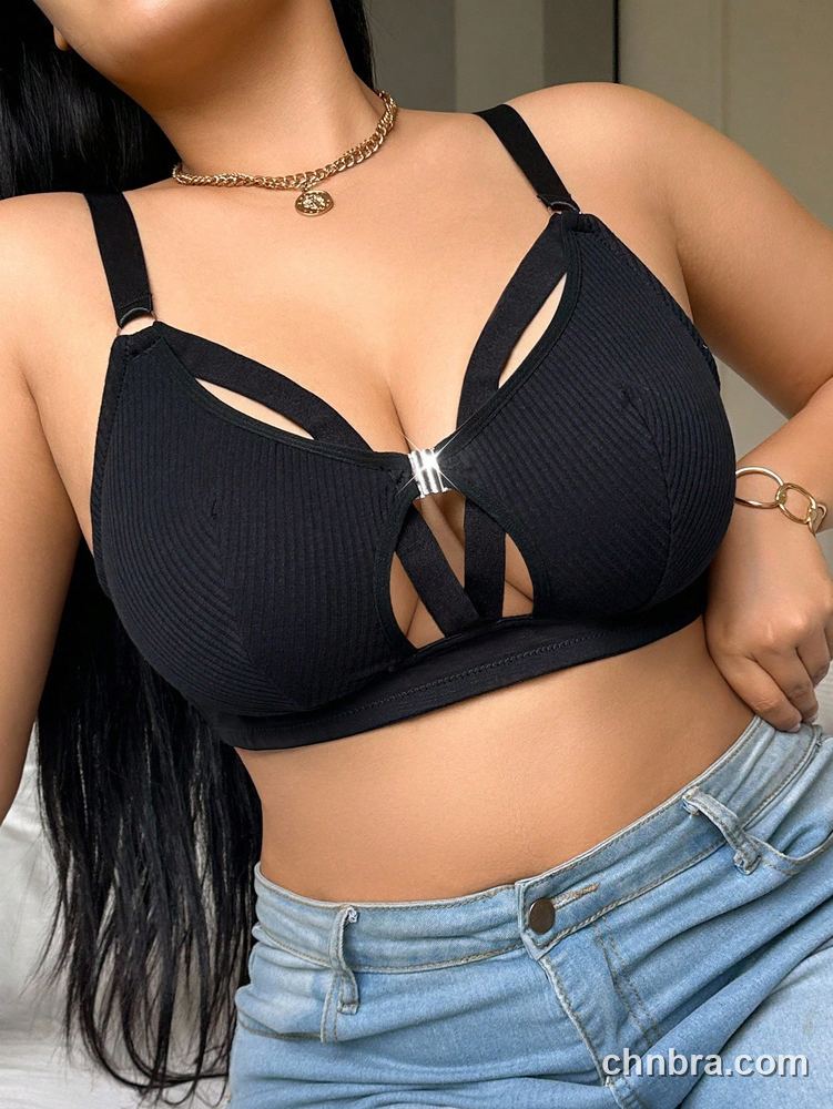 Plus Size Black Ribbed Front-Cutout Double Clasps Bra – OEM / ODM Lingerie Manufacturer 5