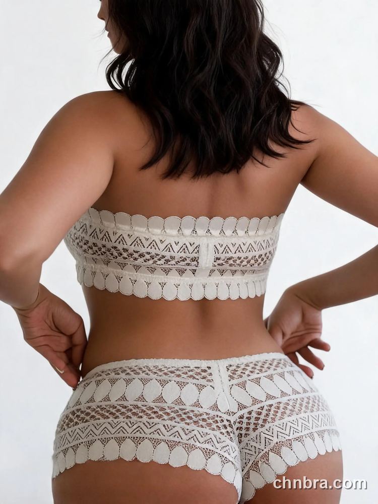 White Geometric Lace Bandeau Tube Bra, Scalloped Edges – Bulk Wholesale, Lingerie Supplier 2